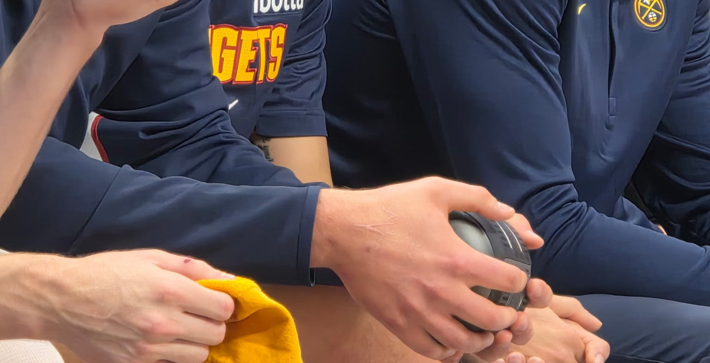 Yes—Nikola Jokić Is Using Palm Cooling. Here’s Why the NICE ROCC Keeps Showing Up on the Nuggets’ Bench.